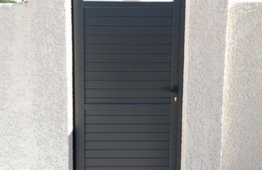 FONS - 30730 - Pose d'un portail et portillon aluminium motorisé Somfy