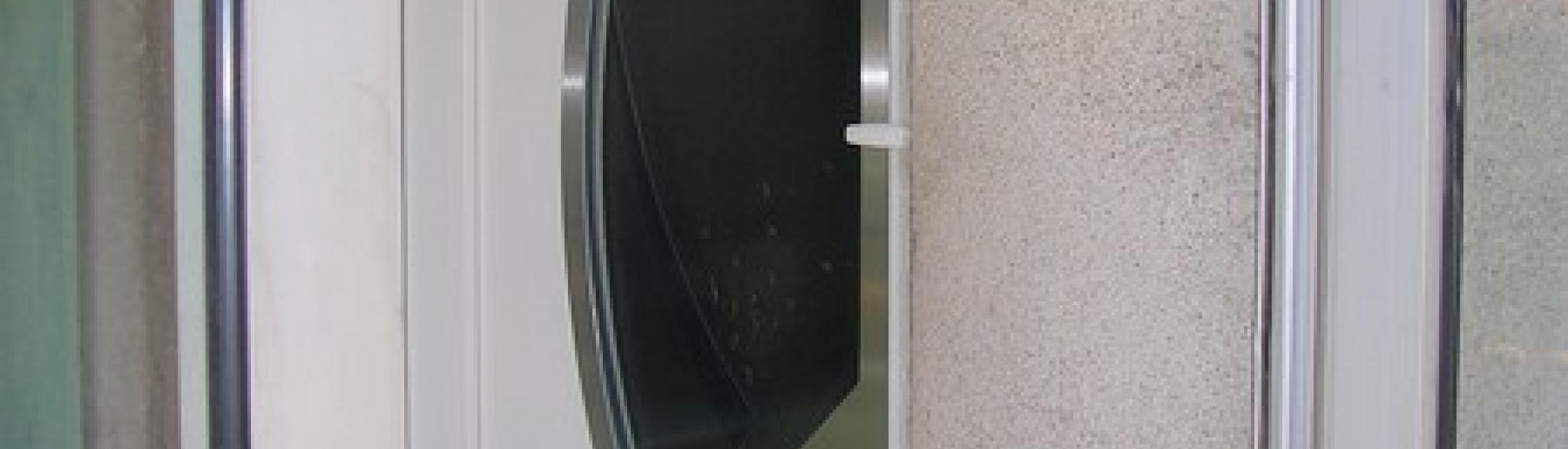 SAINT GENIES DE MALGOIRES - 30190 - Pose d'une porte d'entrée aluminium sur mesure